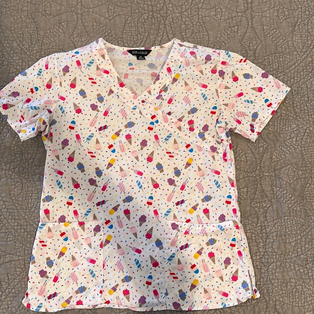 Scrub Top - Ice Cream Cones